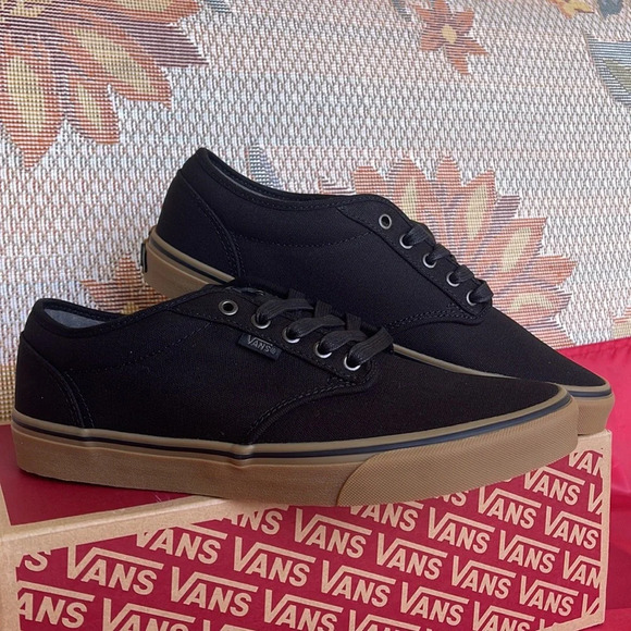 Vans Men’s Atwood
(12 Oz Canvas) Black/Gum
VN000TUYD8E Sneakers - Picture 6 of 16